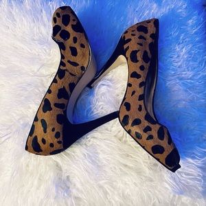 Woman Guess high heeled shoe size 8.5